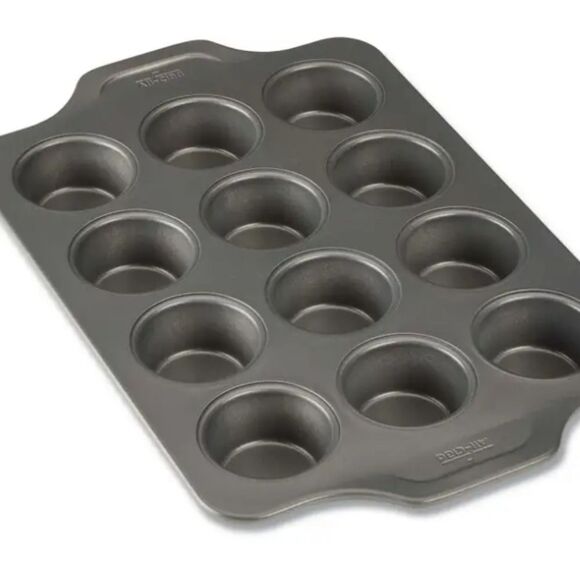 All-Clad Pro Release Bakeware Muffin Pan - Picture 1 of 7